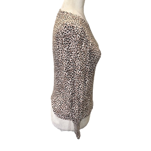 Nation LTD Loren Spotted Smocked Puff Balloon Sleeve Tee - XS - Picture 9 of 16